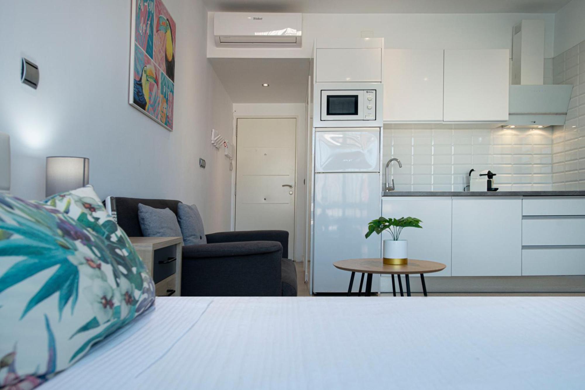 Estudio En Torremolinos Con Piscina ภายนอก รูปภาพ